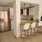 بيت للعطل Mare Blu *